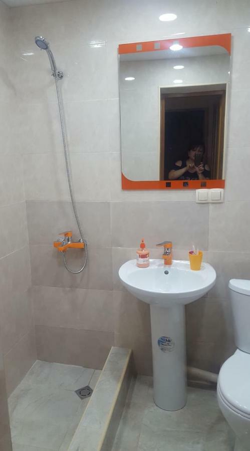 Hyuratun Aparthotel Vanadzor Ngoại thất bức ảnh